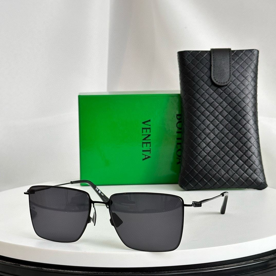 Bottega Veneta Sunglasses